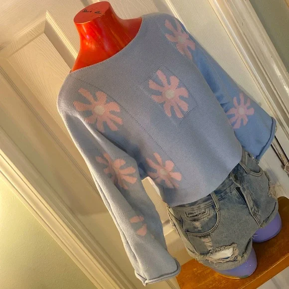 Kawaii Cute Adorable Floral Blue and Pink Knit Sweater - Picture 11 of 12